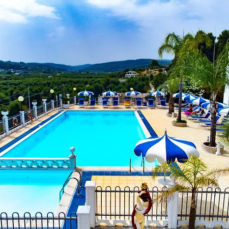 Max Luxury Suite - Servizio Spiaggia Inclusa-3